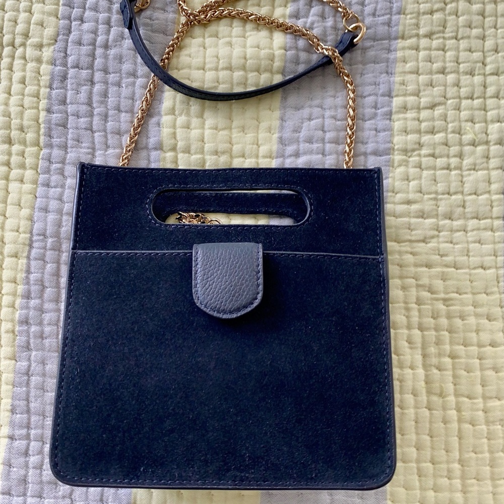 ❌ SOLD ❌ Petite Mendigote navy suede purse
